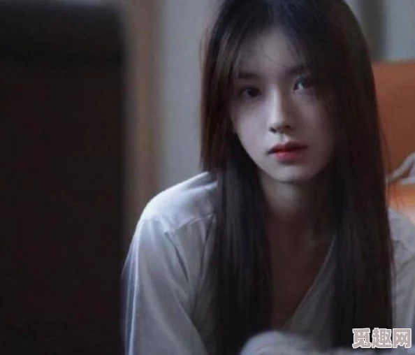 吉泽明步侵犯事件震惊全国，受害者现身揭露真相，社会舆论瞬间沸腾！