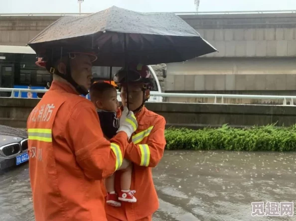 吸h事件震惊全国，多个城市同时爆发，相关部门紧急介入调查，背后真相令人瞩目！