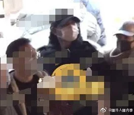 和女邻居做爰指的是与隔壁的女性朋友建立亲密关系或进行情感交流