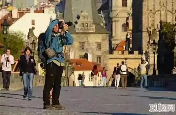 儿子的女朋友2020迷幻旁遮普心灵的旅程让我们在色彩中找到希望与快乐